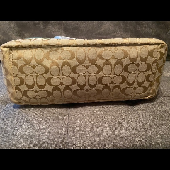 Coach Signature Collection Large Tote - Picture 5 of 10